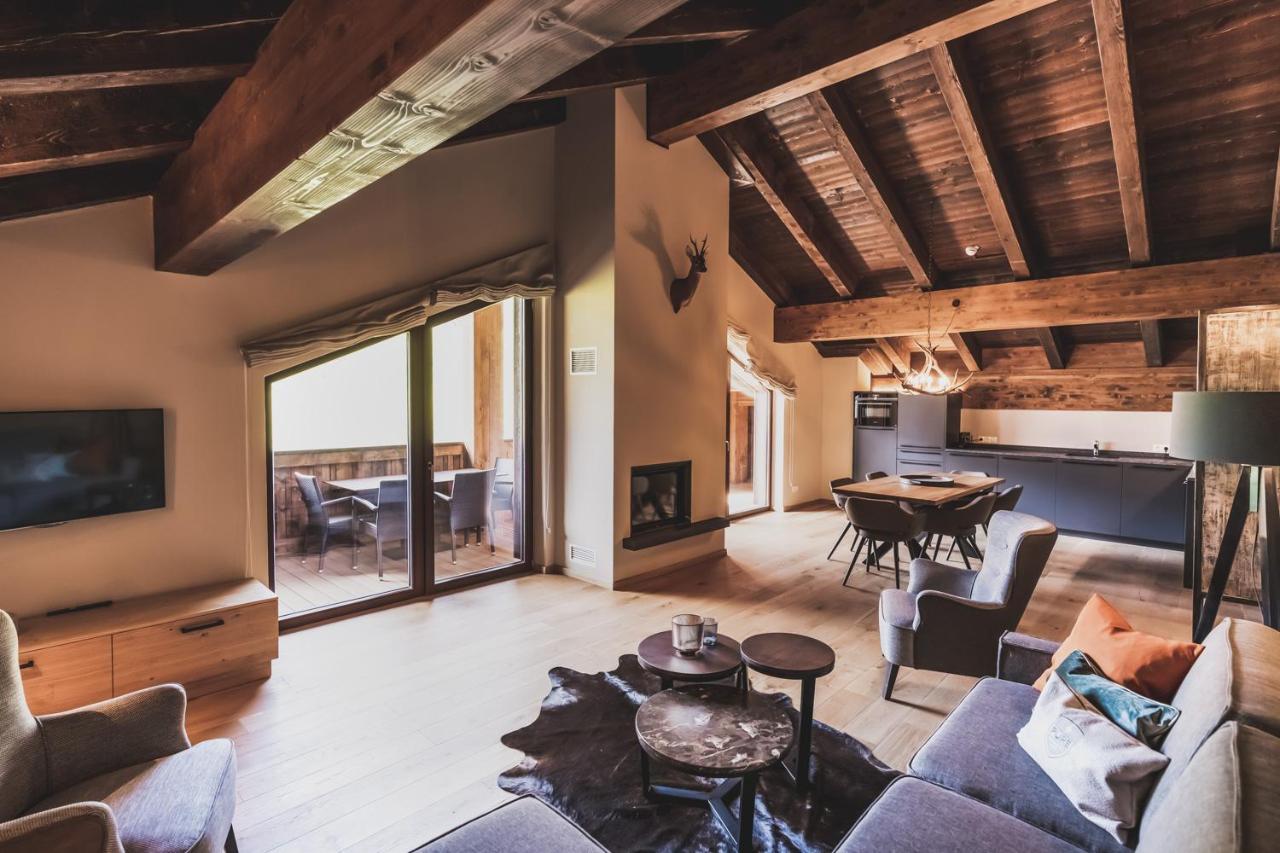 Alpenparks Hotel & Apartment Arlberg Warth Mit Pool Екстер'єр фото
