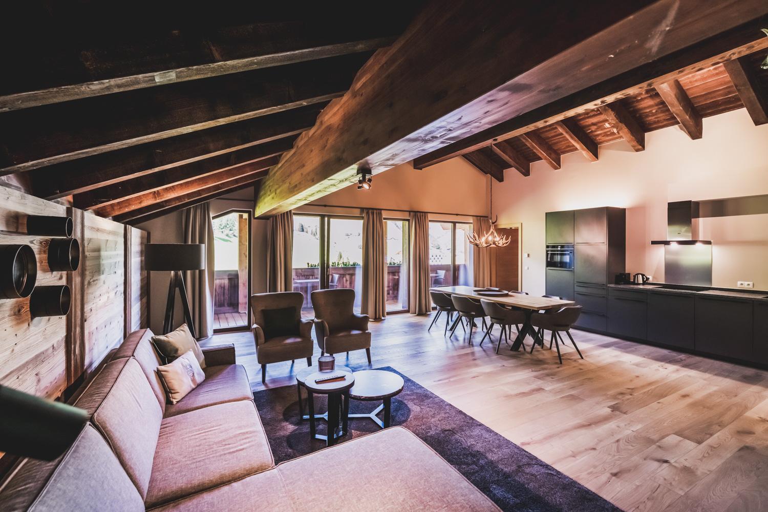 Alpenparks Hotel & Apartment Arlberg Warth Mit Pool Екстер'єр фото