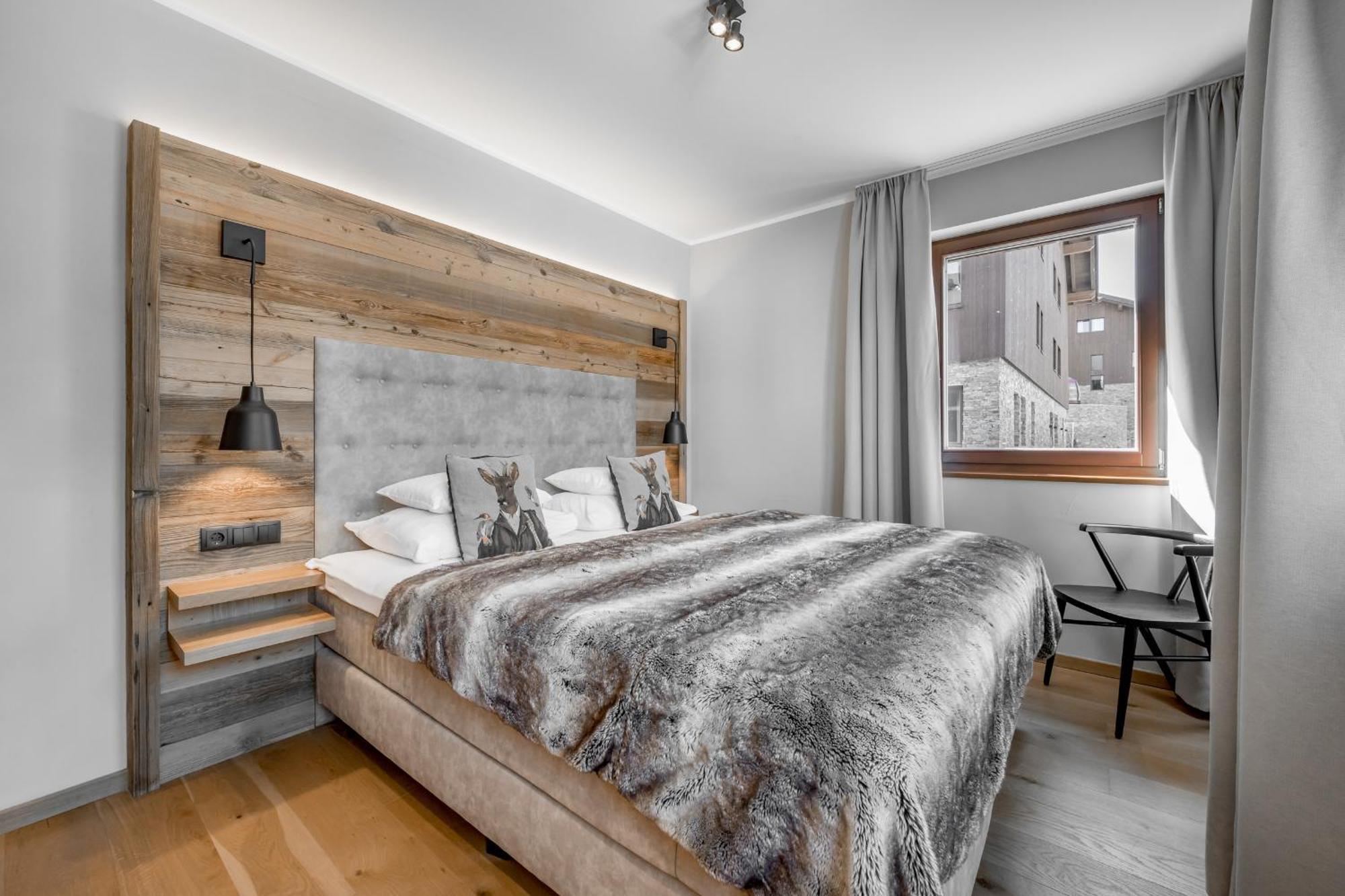 Alpenparks Hotel & Apartment Arlberg Warth Mit Pool Екстер'єр фото